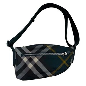 Stylish Black and Gray Checkered Men's Bag